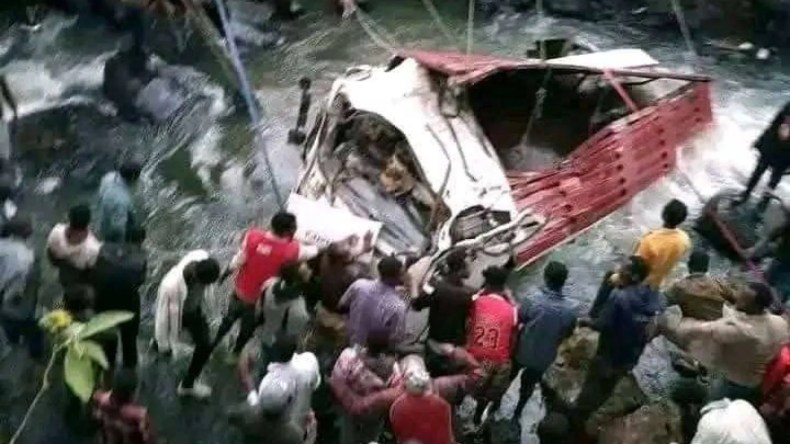 إثيوبيا.. مصرع 71 شخصا في حادث سير مروع