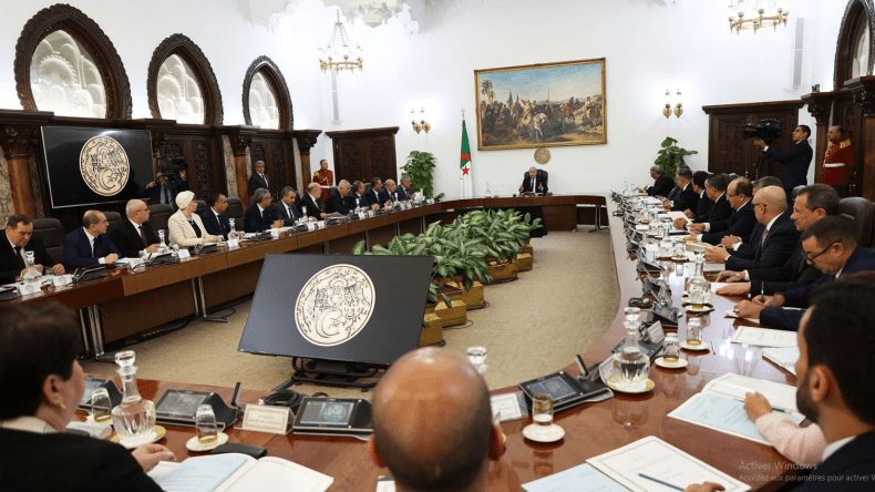 المنحة السياحية على طاولة مجلس الوزراء