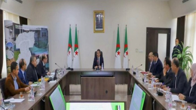 تنصيب اللجنة التقنية المكلفة بمتابعة ملف إثراء التنظيم التقني لقطاع الأشغال العمومية