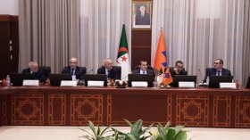 عرقاب يترأس أشغال الجمعية العامة لمجمع سونلغاز