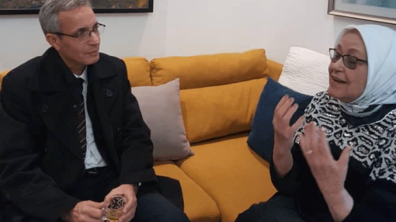 وزير الثقافة يزور الفنانة بهية راشدي للاطمئنان على صحتها