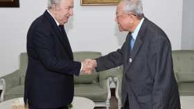 الرئيس التنفيذي لمجمّع “ليون” الماليزي في ضيافة الرئيس تبون