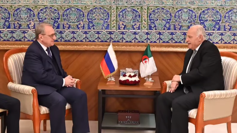 عطاف ونائب وزير الخارجية الروسي يتباحثان حول الأوضاع في سوريا وغزة