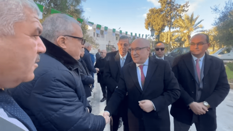 وزير التجارة الداخلية يُشرف على تدشين أكبر مركز تجاري بالمسيلة