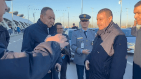 بالفيديو.. وزير النقل يزور مطار الجزائر لتقييم الخدمات المقدمة للمسافرين