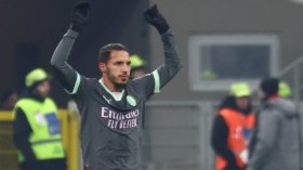 بن ناصر يطير بِاتّجاه السعودية