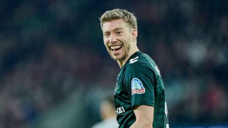 بِالفيديو: المرشّح لِتدعيم صفوف “الخضر” يُسجّل هدفا