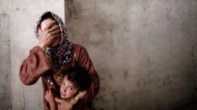 “إحداهن أنجبت 3 أطفال لا تعرف آباءهم”.. تفاصيل مروّعة عن المحرّرات من سجون الأسد