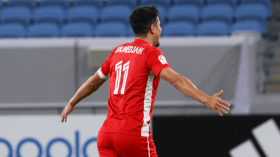 بونجاح يعزز صدارته في قائمة الهدافين