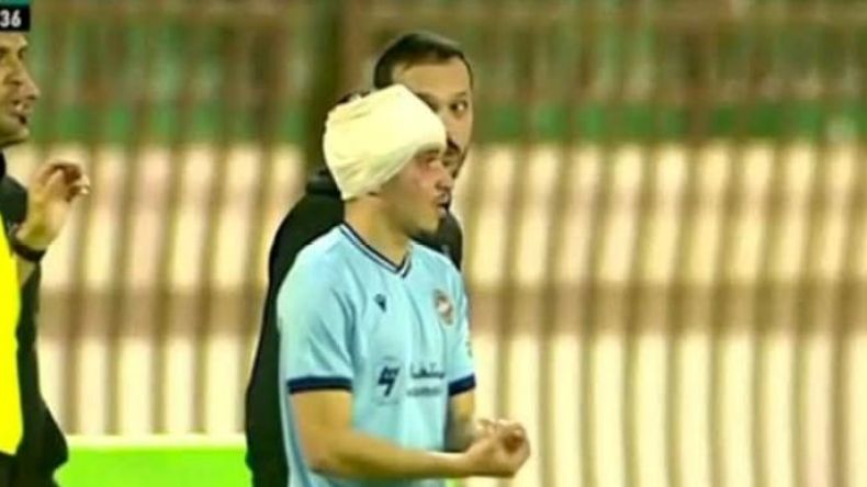 بِالفيديو: رشق خطير بِالحجارة على مستوى الرأس تعرّض له لاعب سطيف بوشامة