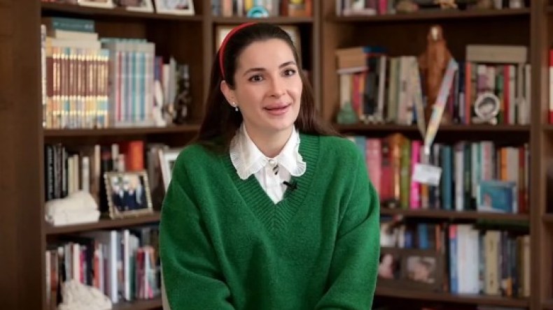 هذا ما قالته ابنة أصالة نصري بشأن معاناة عائلتها خلال سنوات حكم الأسد!