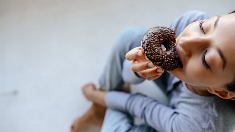 مؤثرون رقميّون يهددون صحة الجزائريين