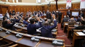 التعيين أو الصندوق لاختيار ممثلي الأحزاب في سباق مجلس الأمة