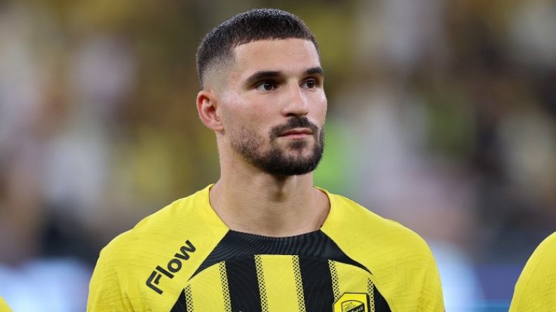 عوّار يسقط مُجدّدا في فخّ الإصابة