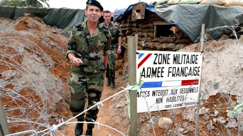 نشر الغسيل الاستخباراتي الفرنسي في إفريقيا