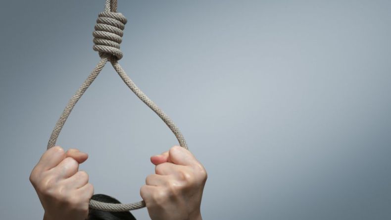 الانتحار بسبب نتائج الامتحانات الكارثية.. على من نلقي اللوم؟ 