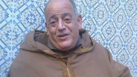 لحسن بن علجية.. العصامي الذي نفض الغبار عن أعلام الجزائر