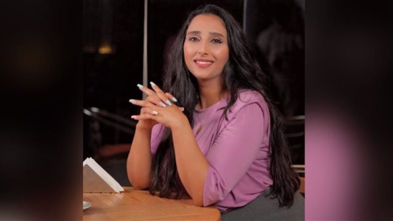 تفاصيل مقتل إعلامية شهيرة على يد زوجها رميا بالرصاص داخل محكمة بلبنان!