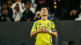 شاب سعودي يفوز على رونالدو ويربح مليون دولار (فيديو)