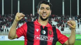 بلقاسمي يتألق ويبصم على أرقام مميزة في المنافسة الإفريقية