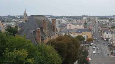 Cette commune française offre un chèque de 5.000 € aux jeunes qui viendraient s’y installer