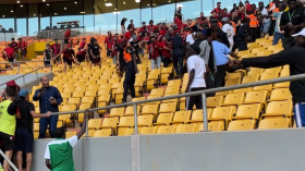 “كاف” يفتح تحقيقا في أحداث مباراة جاراف السنغالي واتحاد العاصمة