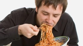 لماذا لا يجب أن تأكل حتى الشبع؟