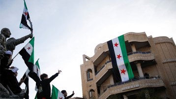 لعبة الأمم في سوريا.. مَن يمسك بخيوطها؟