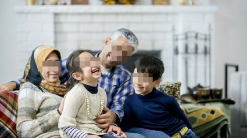 هذا ما ينتظر أبناء المهاجرين.. تحديات دينية وأخلاقية وأكاديمية