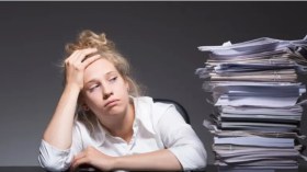 6 أشياء تجعلك تعيسا في عملك!