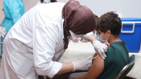 عائلات تتهاون في تلقيح أبنائها بسبب معتقدات خاطئة