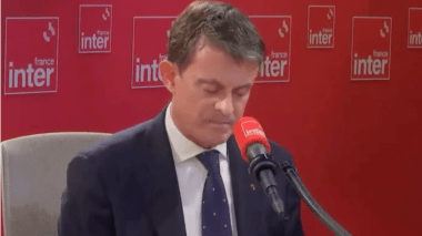 “Vous êtes le pire des traîtres”, Manuel Valls insulté dès son retour au gouvernement