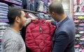 الألبسة الشتوية تعود إلى واجهات المحلات التجارية
