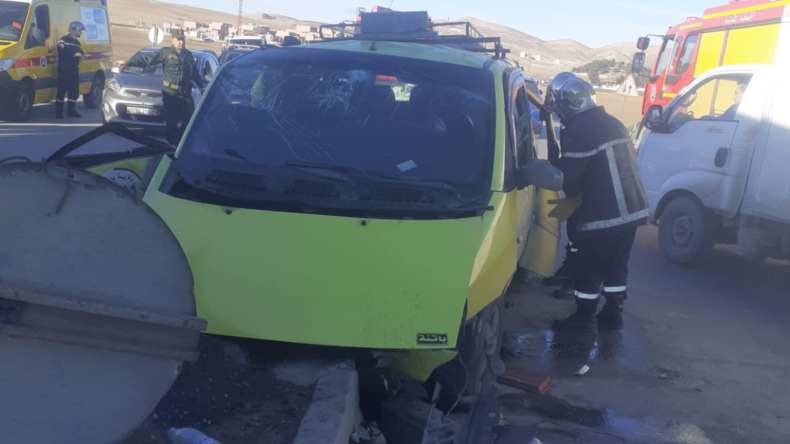 قسنطينة: انحراف سيارة أجرة يتسبب في إصابة 9 أشخاص