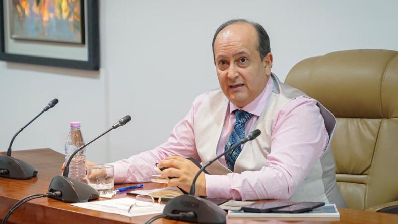 5 مراجع لتحسين أداء المجمعات الصناعية العمومية