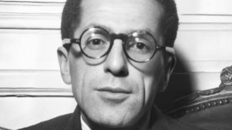 “ما أشد إعجابي”: هكذا تحدث طه حسين عن أدب مولود معمري