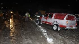 تقلبات جوية.. إنقاذ عشرات العالقين وإجلاء عائلات حاصرتها الثلوج عبر 7 ولايات