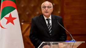 قيادة الجزائر للمساعدات الإنسانية في غزة