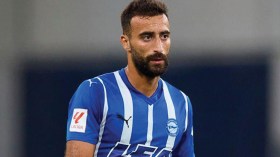 لم أُخطط لمغادرة ألافيس الإسباني وأتمنى أن أكون مثل براهيمي…