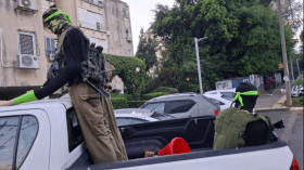 جولة لمقاومي القسام “ترعب” المستوطنين.. والاحتلال يفتح تحقيقا