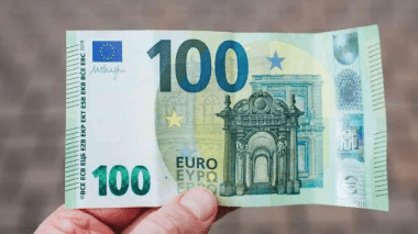 Voici la valeur de 100 euros en dinars algérien!