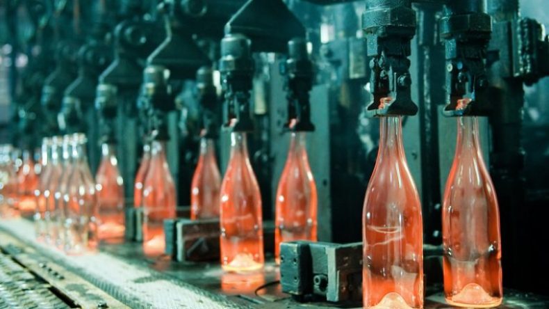 إعادة فتح مصنع الزجاج في هذه الولاية .. قريبا