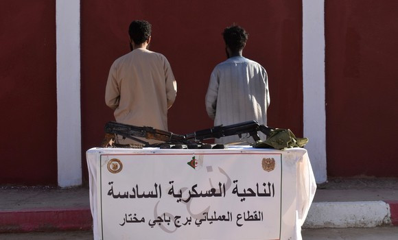 Reddition de 2 terroristes et arrestation de 15 éléments de soutien aux groupes terroristes