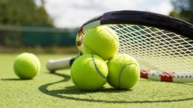 هل ما زالت التنس رياضة البرجوازيين العاشقين لـ “موليير”؟