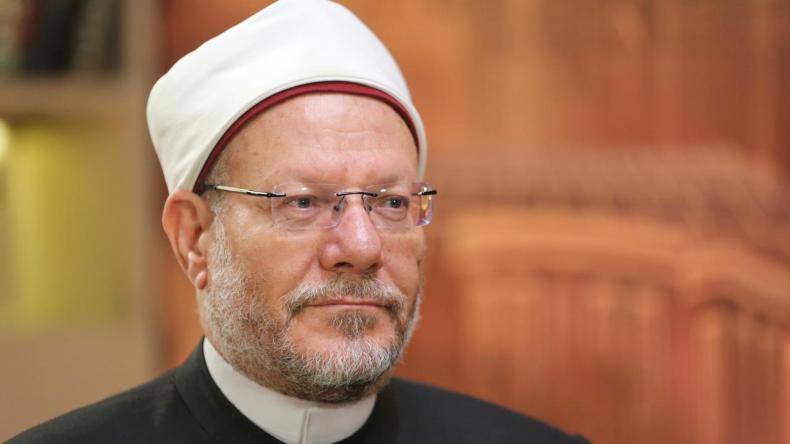 عالم مصري: هذه هي الحالة الوحيدة التي يجوز فيها التحول الجنسي؟