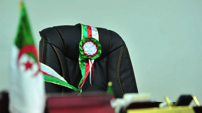 البرلمان ينهي صياغة مقترحات قانوني البلدية والولاية