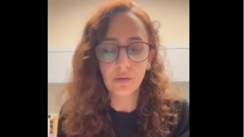 “نتياهو لم يقرر بعد”.. القسام ترد على طلب زوجة أسير صهيوني (فيديو)