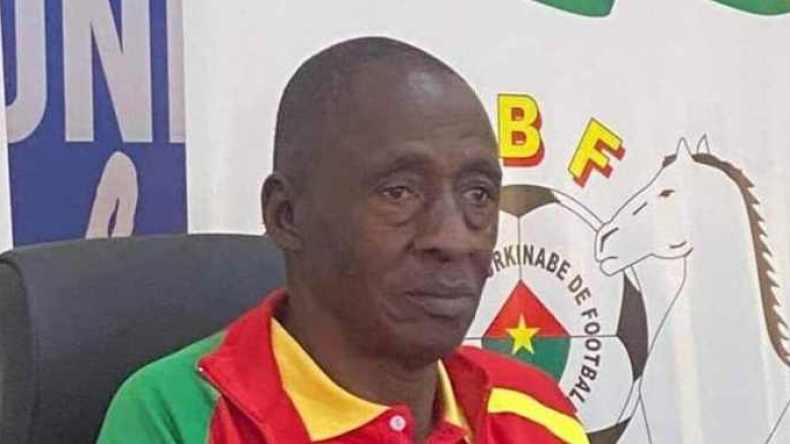 هذا ما قاله مدرب “الخيول” عن الجزائر