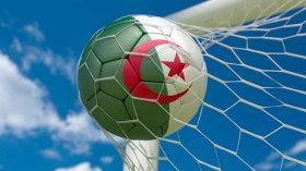 موسمٌ كروي للنسيان