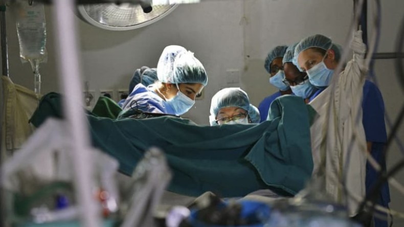 لهذا السبب استأصلت عارضة أزياء بريطانية 8 أعضاء من جسمها!